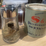 煮干しのビリー - 胡椒　椎茸煮干し酢