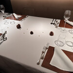 レストラン ラリューム - テーブル