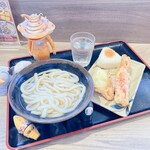 めりけんや - 料理写真:本日の夜勤入りうどん