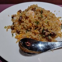 中国料理 神戸壺中天 - 