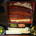 鰻の成瀬 上尾店 - ｢上うな重　梅(1/2尾)｣[1900円]