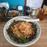 ラーメン餃子ハナウタ  東苗穂店 - 