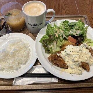 LOCALO CAFE_1