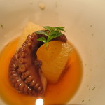 器楽亭 - 蛸と大根の煮物