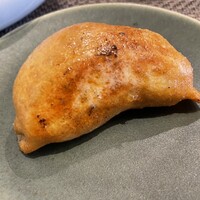 Chinese Restaurant 晴華 - 豚肉たっぷりの餃子