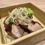 酒とったり - 「酒とったりコース」【焼物】の《桜姫鶏の炭火焼き》