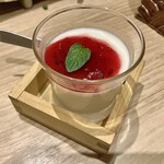 酒とったり - 「酒とったりコース」【甘味】の《甘酒プリン》
