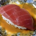 小浜海産物株式会社 - マグロのお寿司に濱乃雲丹醤を付けて食べると…ウニのお寿司に♪