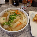 手打ちうどん 咲楽 - しっぽくうどん、かしわ天