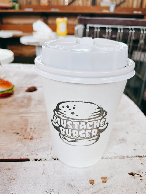 Mustache Burger（マスタッシュバーガー） - 浜吉田（ハンバーガー）の写真