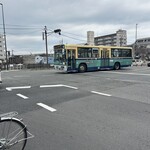 江ちゃんラーメン - 途中…西鉄バス…レトロ〜♪