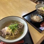 沖縄そば まるかみ - 