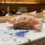 鮨 銀座おのでら 弟 - 炙りキンキ