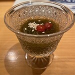 鮨 銀座おのでら 弟 - お口直しのもずく酢