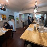 スパイスカレー SPICE 32 - カウンター  テーブル席