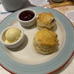 Fortnum & Mason - スコーン　£8.75（£1=195円くらいでした）