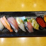 氷見回転寿司　粋鮨 - 