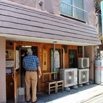 煮干鰮らーめん 圓 八王子本店 - 外観