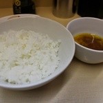煮干鰮らーめん 圓 - ごはん