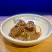 中国意境菜 白燕 - 牛タン沙茶煮込み