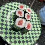 にぎり長次郎 - 握り4皿、巻物1皿
2090円