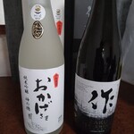 ドライブイン鳥羽 - 左:鈴鹿 作 純米吟醸、右:伊勢 おかげさま 純米吟醸 神の穂