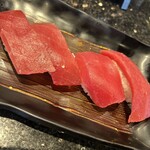 にぎり長次郎 - 握り4皿、巻物1皿
2090円