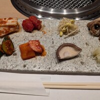 和牛焼肉じろうや 介 wagyu&sake 名古屋駅前本店 - 