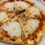 サイゼリヤ 寒川店 - マルゲリータ