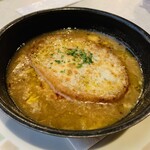 サイゼリヤ 寒川店 - たまねぎのズッパ