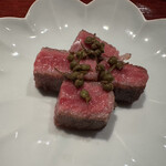 神宮道 じん - 鹿児島産サーロインと実山椒