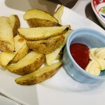 ジョリーパスタ 厚木店 - ポテトのオーブン焼き