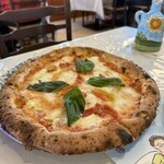 ピッツェリア ラ ジネストラ - 