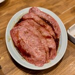 炭火焼肉ホルモンさわいし - 