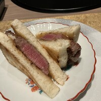 焼肉牛印 神楽坂店 - シャトーブリアンステーキサンド