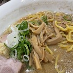 三ん寅 - ネギ、メンマ