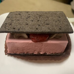 スターバックスコーヒー - イチゴ◯◯◯ケーキ\(//∇//)\