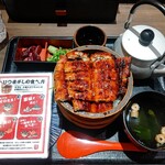名古屋名物 名古屋めし食堂 丸八 - 