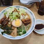桂花ラーメン 新橋虎ノ門店 - 太肉麺＋赤マー油