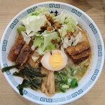 桂花ラーメン 新橋虎ノ門店 - 太肉麺＋赤マー油