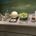 Asiana Lounges - サラダとか