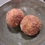 コモドス タツヨシ - 蟹味噌コロッケ