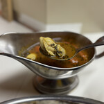 かれーの店 うどん  - オイスターゴッド（バジル）、焼きとまと