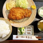 とんかつ茂兵エ - 料理写真: