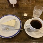 シャルマン - ケーキセット(ブレンド レアチーズ)