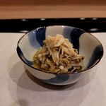 馬車道 大かわ - 蟹味噌とむき身