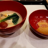 馬車道 大かわ - 鮑の白味噌椀