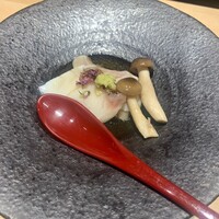 鮨 無垢/鮨 白銀 - 