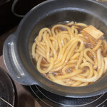 しゃぶしゃぶ すきやき 一輪 - 最後の方にシメのうどん。すき焼きうどんは最高でした