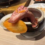 炭火焼肉ホルモンくう - 